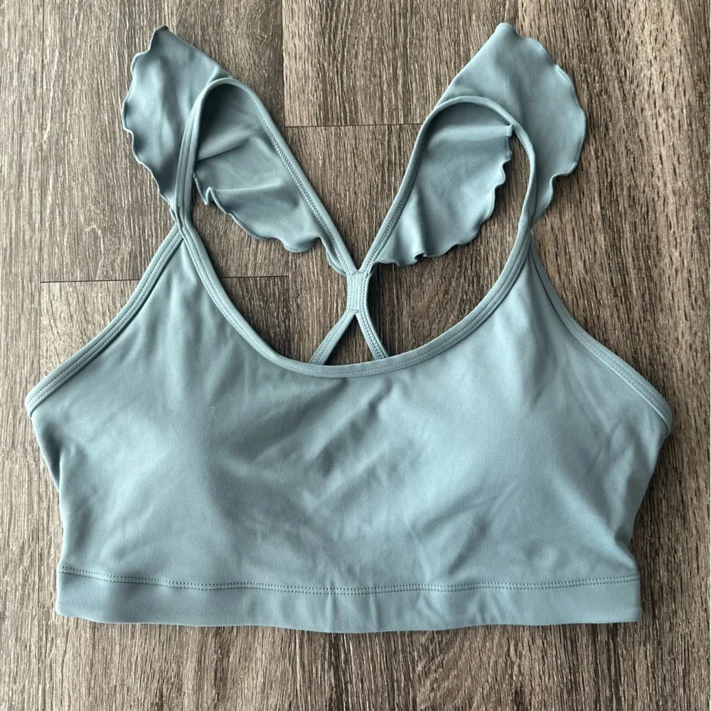 JOY LAB // Razorback Ruffled Strapped Sports Bra // SiZE MEDiUM - Picture 1 of 7